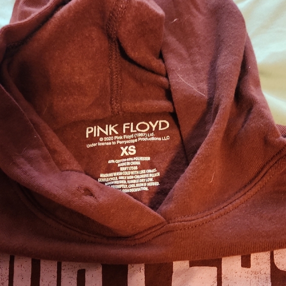 Pink Floyd Maroon Hoodie with Rainbow Graphic - Picture 2 of 2
